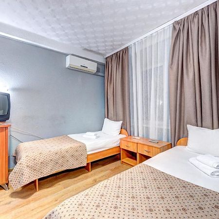 Hotel 7F Kijev Kültér fotó