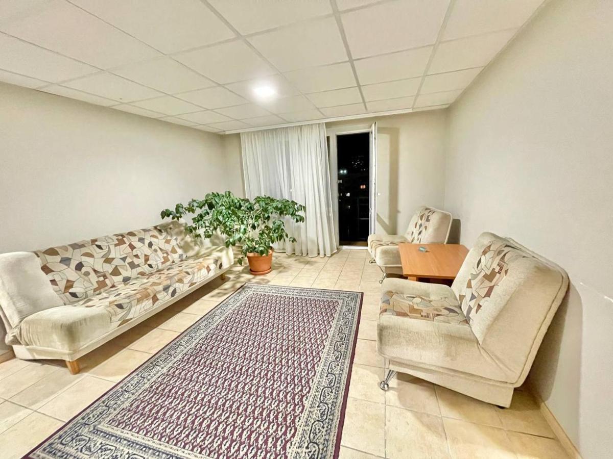 Hotel 7F Kijev Kültér fotó