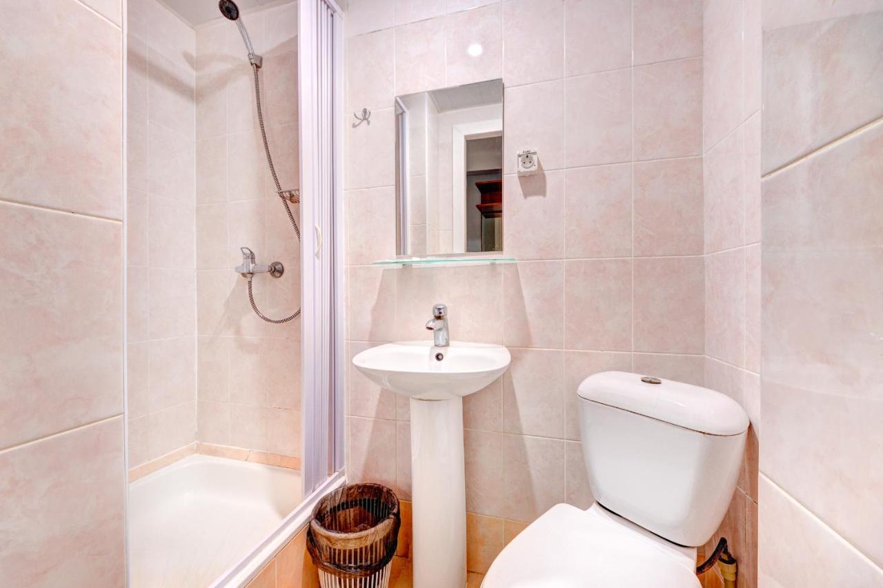 Hotel 7F Kijev Kültér fotó